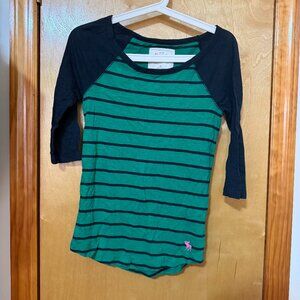 Abercrombie & Fitch 3/4 quarter sleeve black and green - Size XS